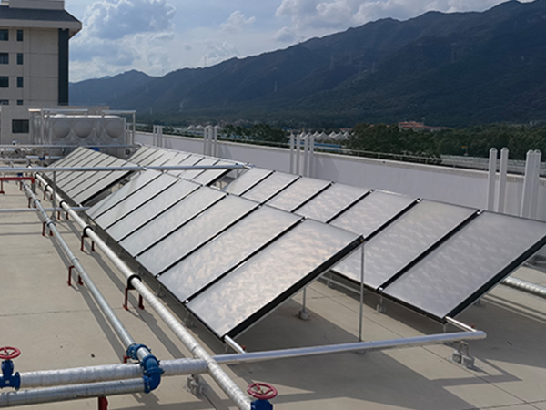 清遠(yuǎn)科貿(mào)學(xué)校熱水工程